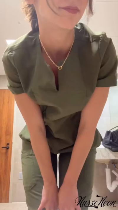 nurseneon1