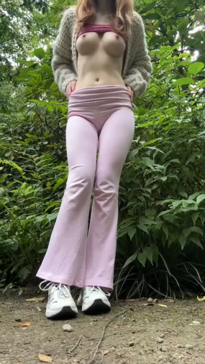 strawberryyypink